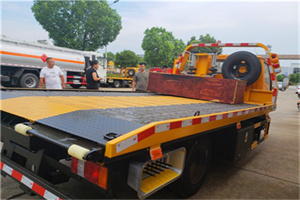 相城区附近拖车电话号码服务